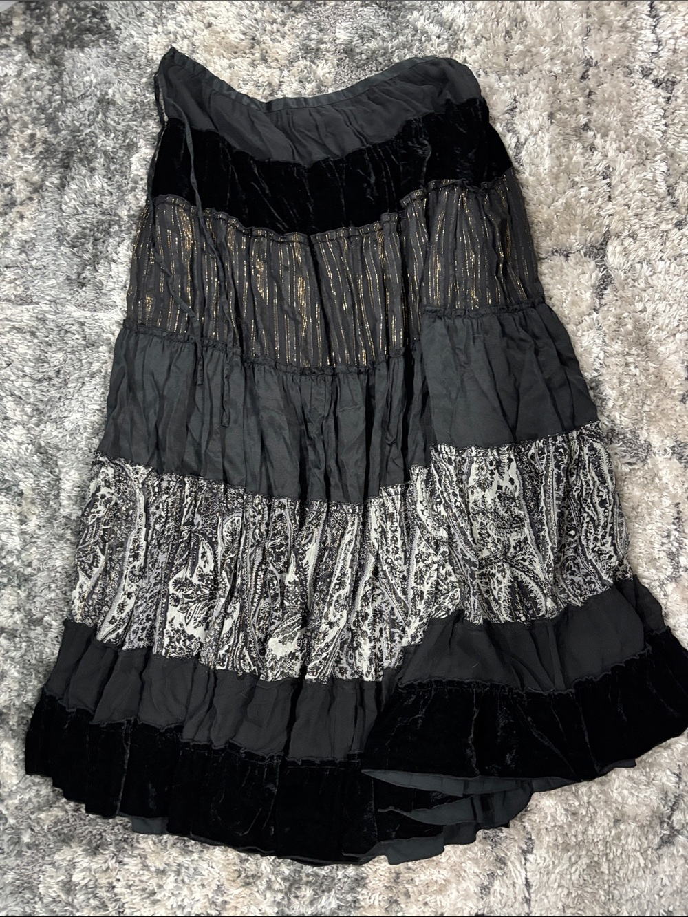 BCBGMaxAzria Black and Cream Tiered Maxi Skirt